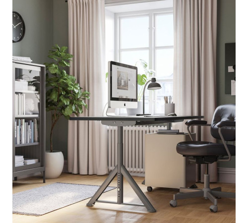 Biurko, czarny/ciemnoszary IDÅSEN 592.810.36