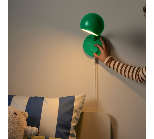 Lampa ścienna LED, można przyciemniać/zielony KORVSNÖRE 406.287.06
