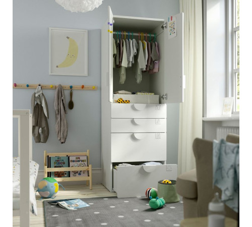 Szafa, biały jasnozielony/z 4 szufladami SMÅSTAD / PLATSA 795.465.35