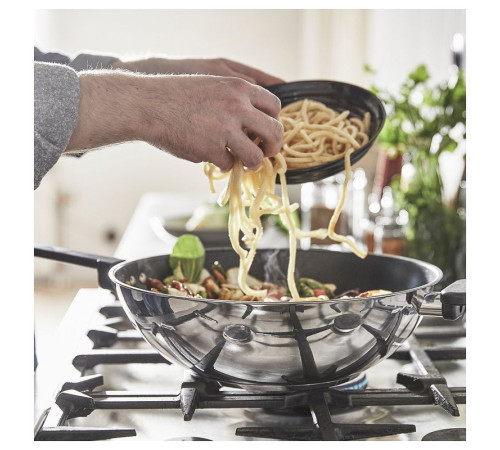 Wok, powłoka zapobiegająca przywieraniu/stal nierdz MIDDAGSMAT 905.452.28