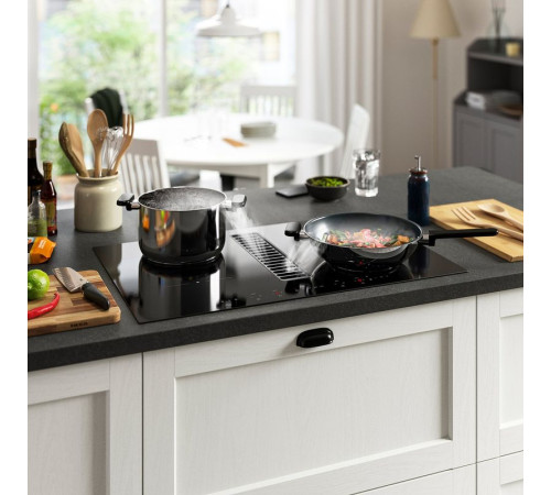 Płyta indukcyjna/wbudow okap, IKEA 300 czarny TÄCKNAN 006.072.87