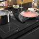 Płyta indukcyjna/wbudow okap, IKEA 500 czarny TÄCKNAN 806.072.88