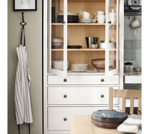 Witryna z 3 szufladami, biała bejca/jasnobrązowy HEMNES 504.135.07