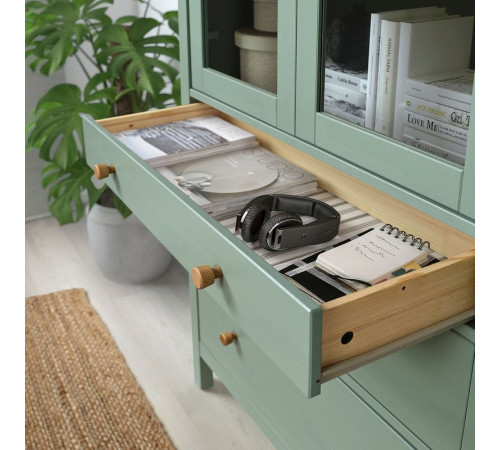 Kombinacja regałowa z drzw/szuf, szarozielony/bejca jasnobrązowa HEMNES 395.910.68