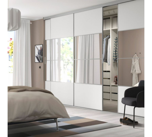 Kombinacja drzwi przesuwnych, aluminium/biały lustro SKYTTA / MEHAMN/AULI 395.759.35