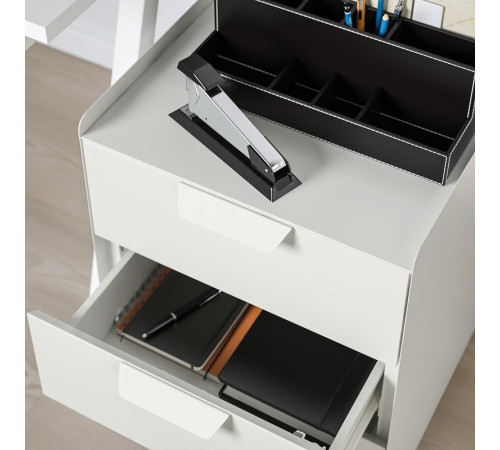 Комод на колесиках, 3 ящика, белый TROTTEN 804.850.98