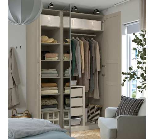 Kombinacja szafy, szarobeżowy/szarobeżowy lustro PAX / KAMMARTORP/TYSSEDAL 396.032.45