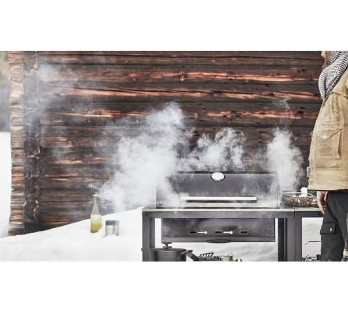 Grill węglowy, czarny/stal nierdz na zewnątrz GRILLSKÄR 304.714.47