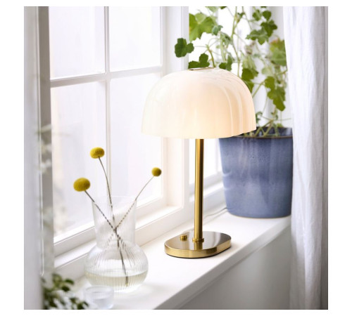 Lampa stołowa, opalowa biel szkło/mosiądzowane AKTERSPRING 005.865.48