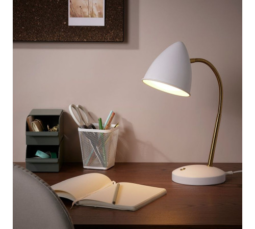 Lampa biurkowa LED, biały/kolor mosiądzu ISNÅLEN 605.012.64