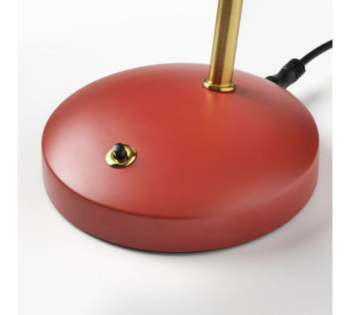 Lampa biurkowa LED, czerwony/kolor mosiądzu ISNÅLEN 805.200.11