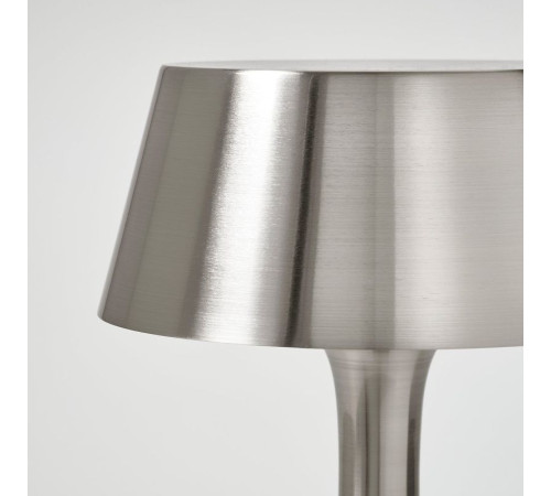 Przenośna lampa LED, na baterie można przyciemniać/niklowano na zewnątrz AVHÅLL 606.141.43