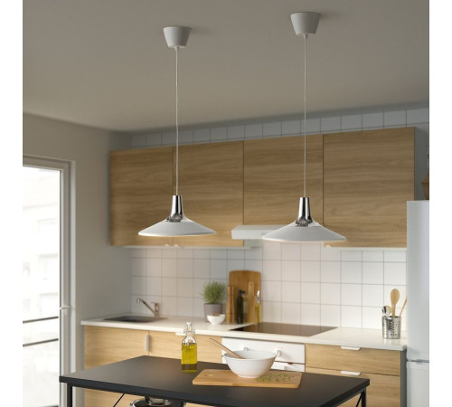 Lampa wisząca, efekt chromowania/biały FYRTIOFYRA 705.108.85