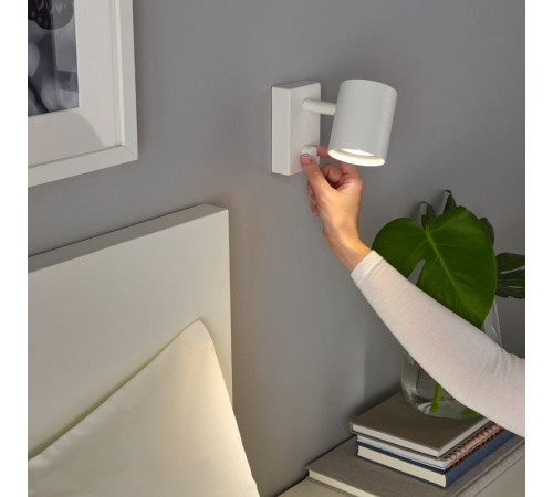 Żarówka LED GU10 600 lumenów, można przyciemniać SOLHETTA 205.484.09