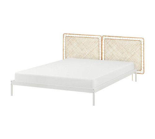 Rama łóżka z 2 zagłówkami, biały/Tolkning rattan VEVELSTAD 394.417.38